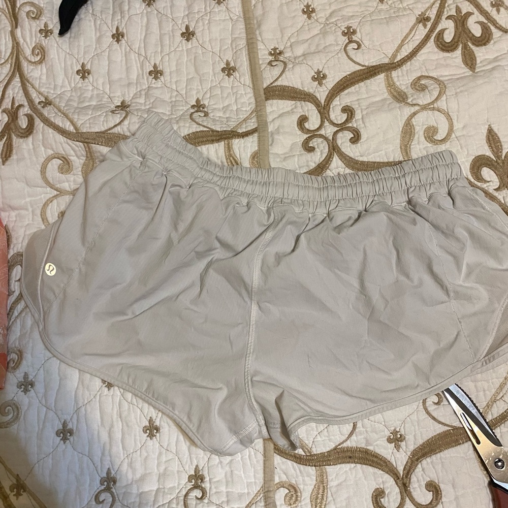 Hotty Hot lululemon shorts size 10